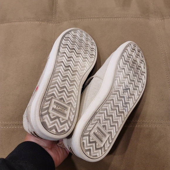 TOMS Disney X Cinderella Gus & Jaq Canvas Slip-on - Sz W9.5 US - Picture 9 of 10